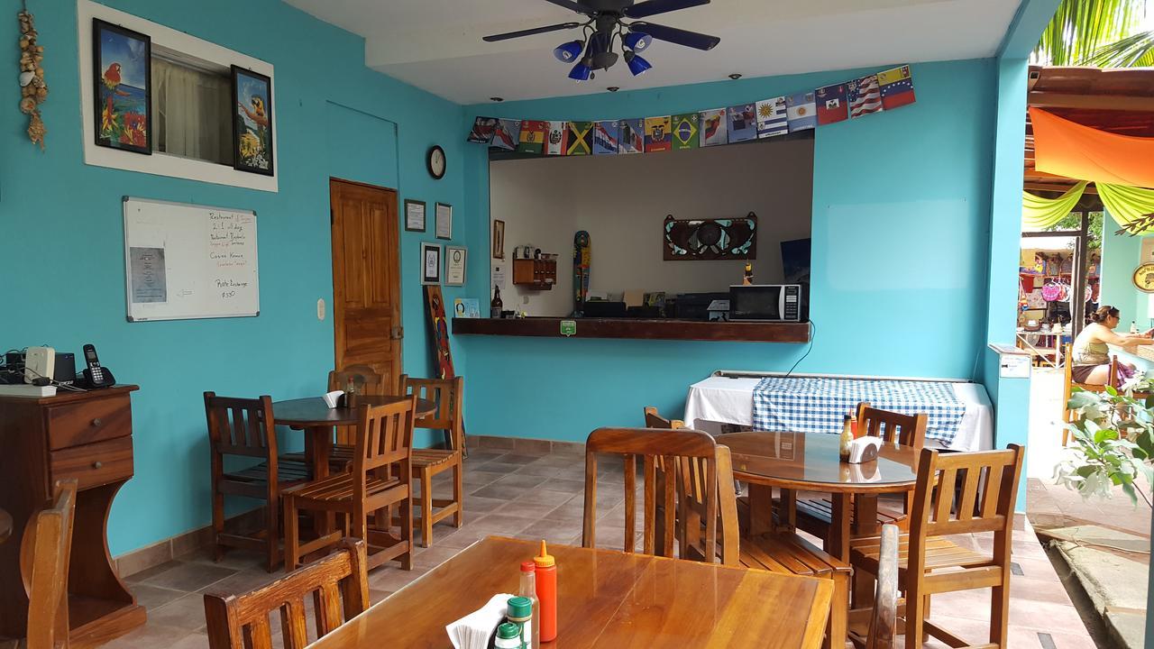 La Posada Jungle Hotel マヌエル・アントニオ エクステリア 写真