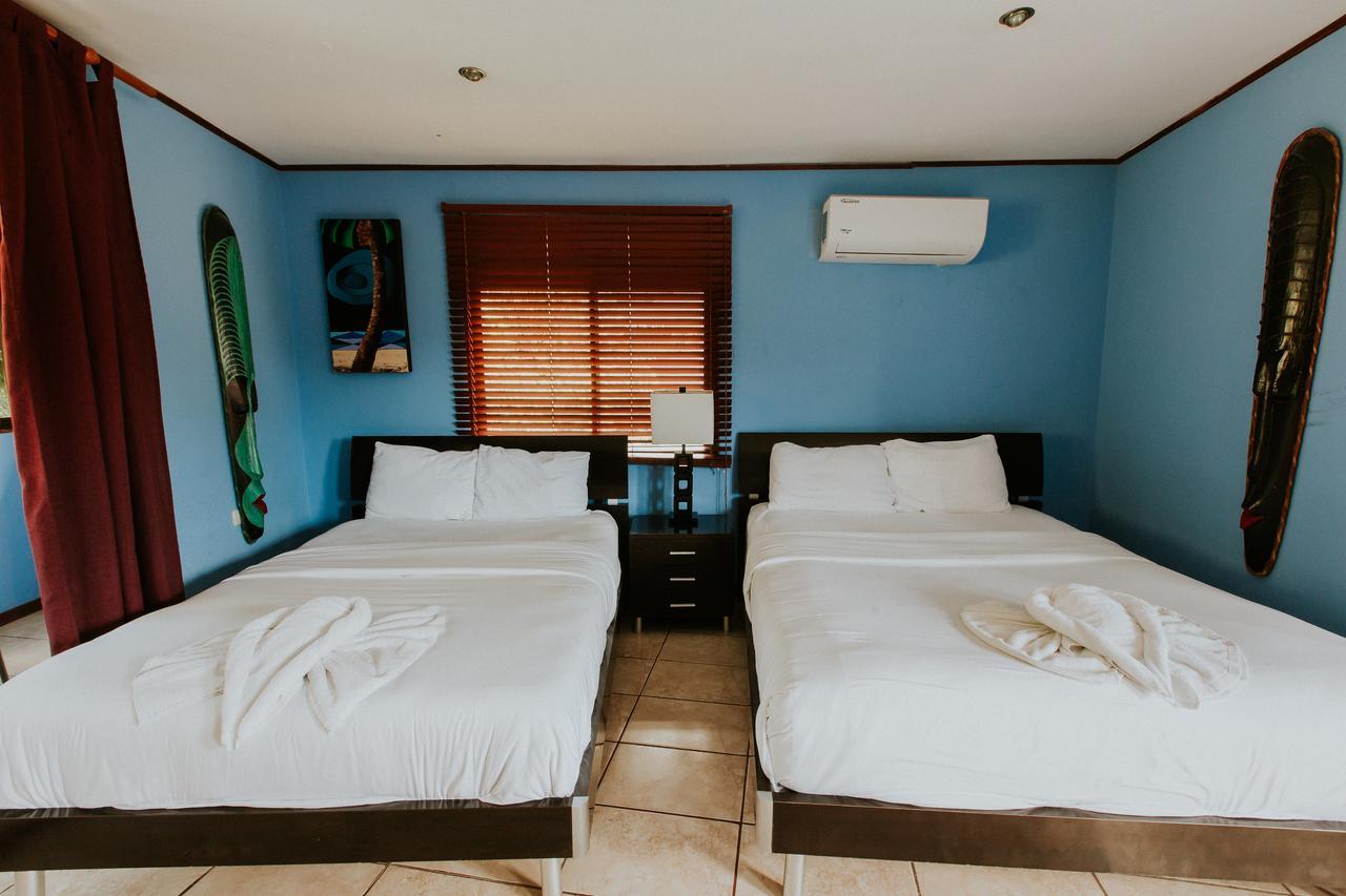 La Posada Jungle Hotel マヌエル・アントニオ エクステリア 写真