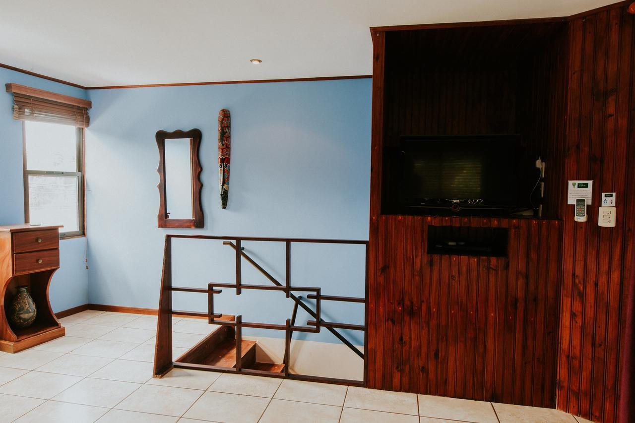 La Posada Jungle Hotel マヌエル・アントニオ エクステリア 写真