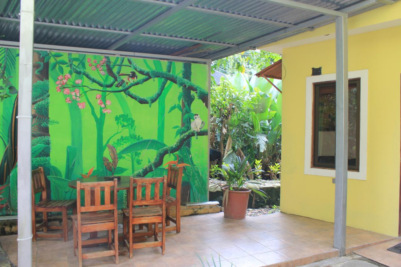 La Posada Jungle Hotel マヌエル・アントニオ エクステリア 写真